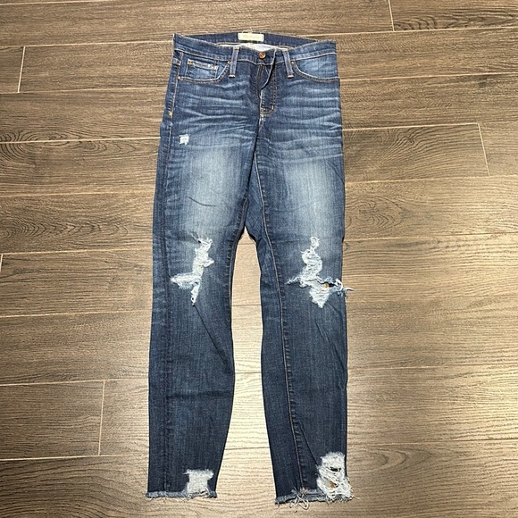 Madewell distressed jeans - Picture 1 of 3